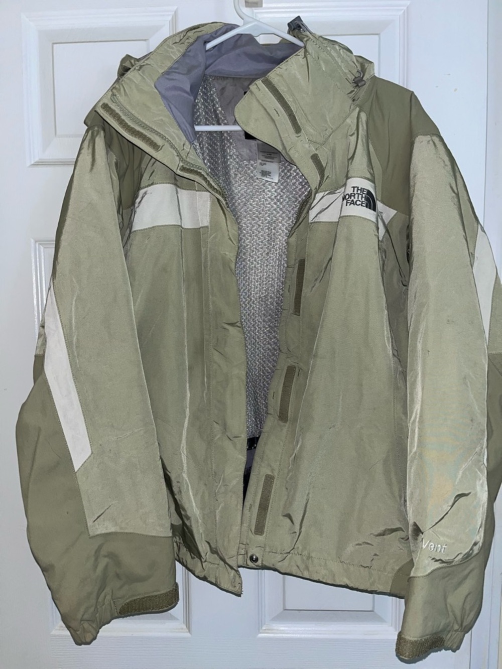 The North Face Women’s Light Green and Cream Rain Jacket